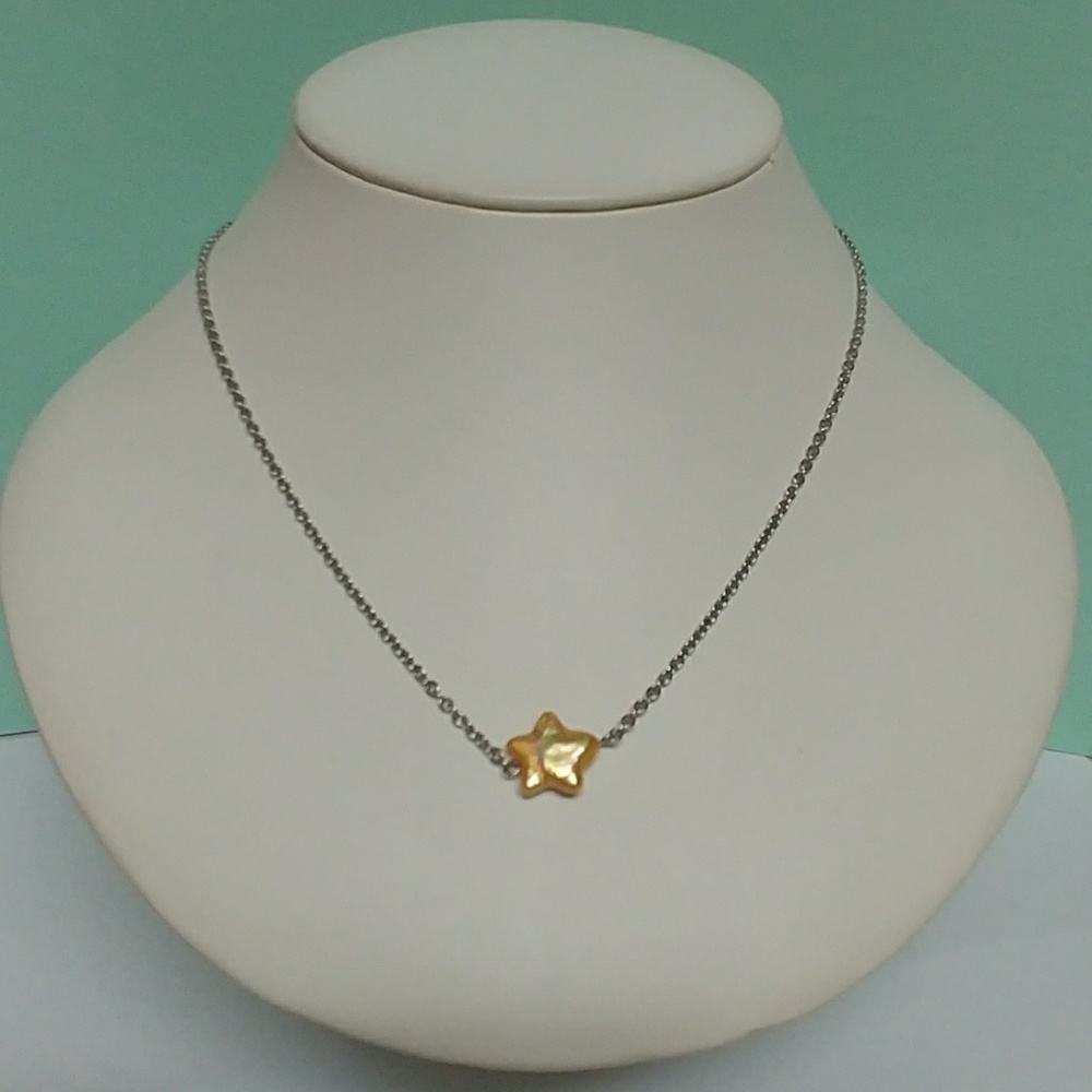 Star shaped freshwater pearl dainty necklace 17" +